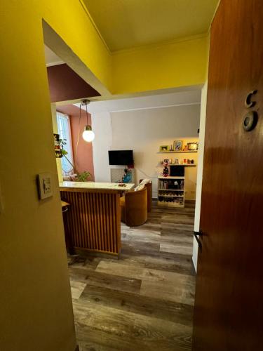 Billede fra billedgalleriet på Cálido y céntrico departamento! i La Plata