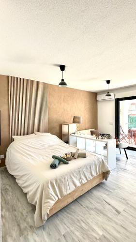 The pearl of Pinacho - Beach front & swimming pool