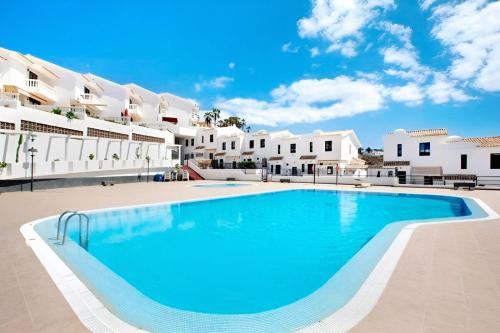 Los Halcones BRAVO's House