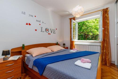 Beachside Apartment Krk - Happy Rentals
