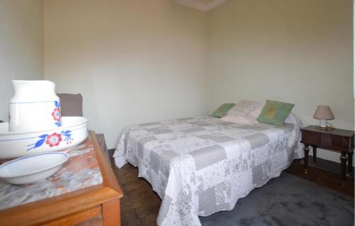 Katil atau katil-katil dalam bilik di 2 Bedroom Gorgeous Home In Marignana