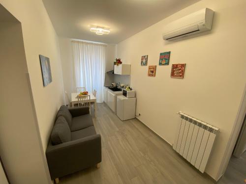 ROMA Softrooms zona San Giovanni METRO' a 1 minuto