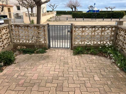 Appartement 4 personnes St-Pierre-la-Mer proche commerces