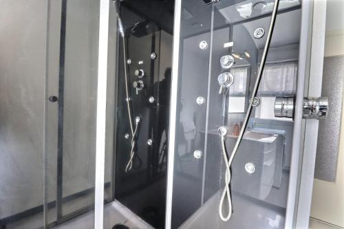 Photo de la galerie de l'établissement Lombards appart 3 chb esc, utt, à Troyes