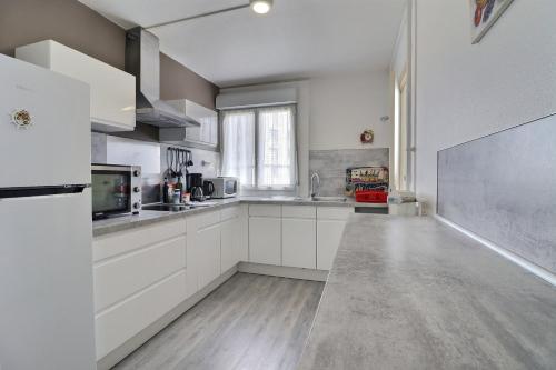 Photo de la galerie de l'établissement Lombards appart 3 chb esc, utt, à Troyes