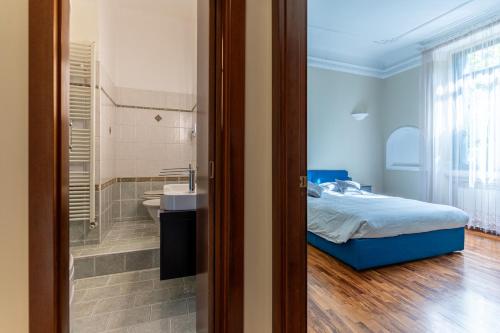GuestHost -Oronzo Apartment Washington