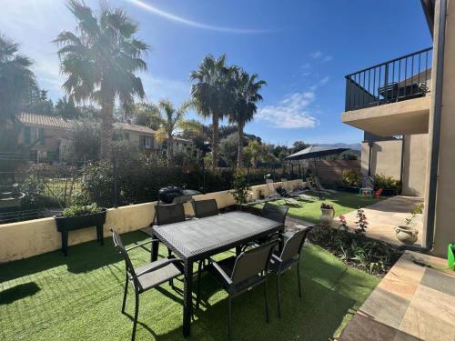 Jardin et 2 chambres centre St Florent