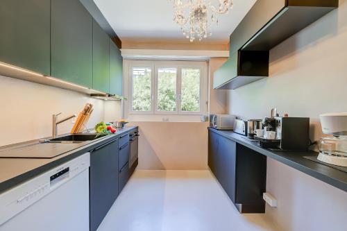 Casa Monti Belvedere with Pool + Terrace Dining - Happy Rentals