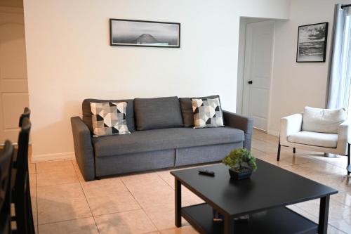 Home away from home close to parks - Pet Friendly photo 35