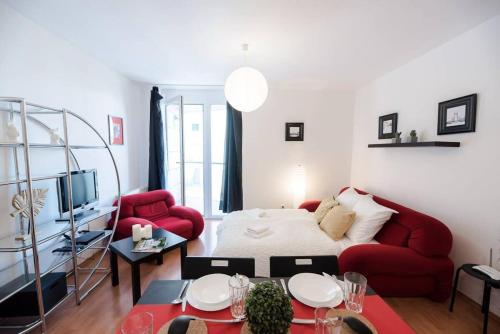 Bright and homey AC apartment near the center 1135 Budapest, Budapest, Lehel utca 70-72 kép - 3