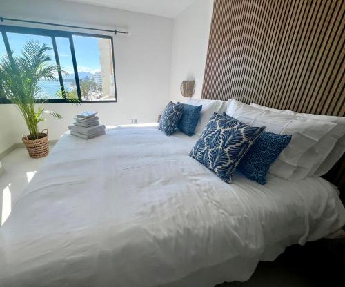 Marbella Beachfront Apartment (434C Skol)