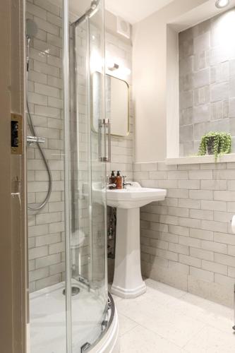 Un baño de The Tempest Arms