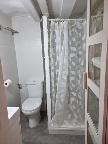 Cozy Apartment downtown BCN, AC, 30 nigths min