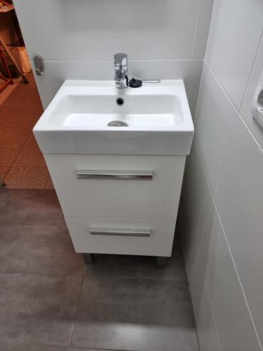 Cozy Apartment downtown BCN, AC, 30 nigths min