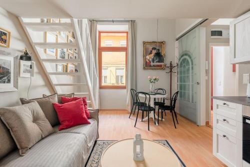 Elizabeth Boulevard Unity 1073 Budapest, 20 Erzsébet körút kép - 3