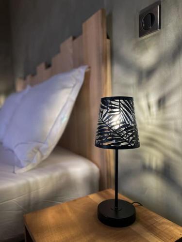 Postel nebo postele na pokoji v ubytování Logement N2 tout confort - proche de Giverny