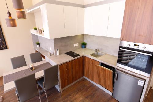 Central City Apt in the Jewish Quarter with FREE PARKING 1072 Budapest, Rákóczi út 18 kép - 3