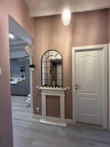Authentic Milan Ringhiera House near Metro