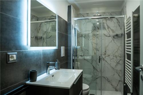 Dietro al Plebiscito luxury suite