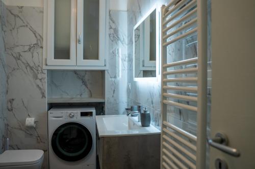 Dietro al Plebiscito luxury suite