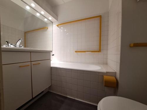 Résidence Cassiopée - maeva Home - Appartement 4 pièces 6 personnes - Confor 654 tesisinde bir banyo