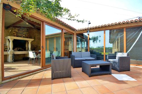 Billede fra billedgalleriet på GALIHOST - Villa con piscina en Cambados i Cambados