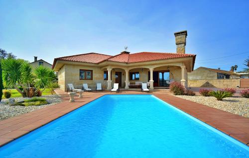Billede fra billedgalleriet på GALIHOST - Villa con piscina en Cambados i Cambados
