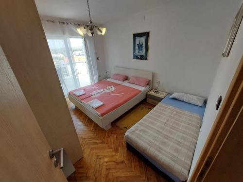 Apartments with a parking space nska, Krk - 22892