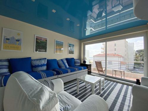 Photo de la galerie de l'établissement Appartement 4 personnes près de la plage à La Baule - FR-1-245-197, à La Baule