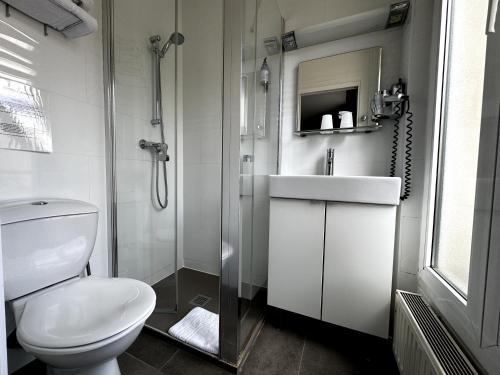 Un baño de L'Amiral