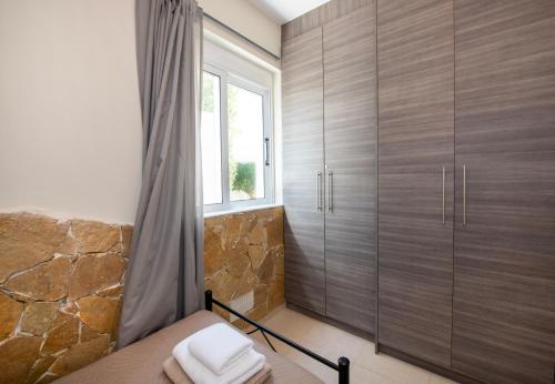 Fotografia z galérie ubytovania Gabriel apartment with a shared pool close to the beach v destinácii Chorafakia