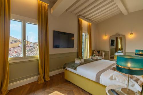 Acciaiuoli Penthouse Florence Terrace View