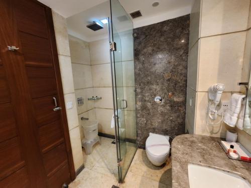 Koupelna v ubytování Hotel Royal Ark - Kasauli