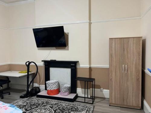 Gallery image of Spacious one bedroom flat w/ parking in Walsall