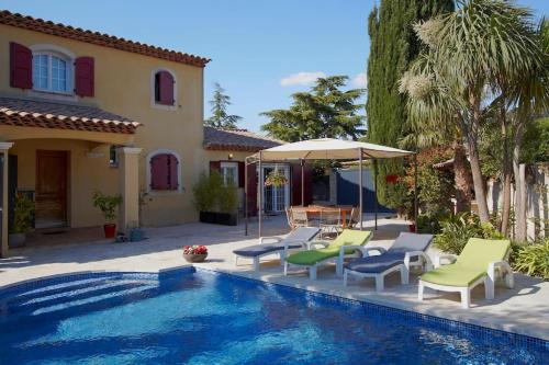 Πισίνα στο ή κοντά στο Studio dans villa avec piscine