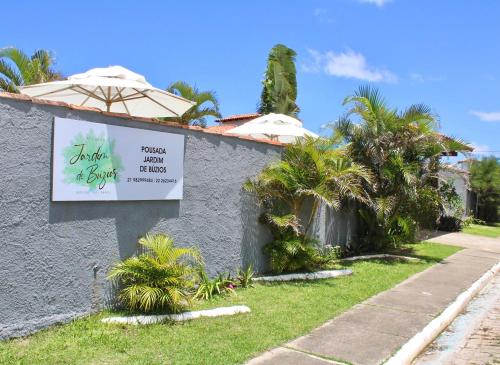 Taman di luar Pousada Jardim de Búzios