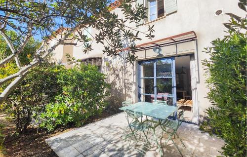 Lovely Home In Saint-Laurent-De-La-Cabrerisse