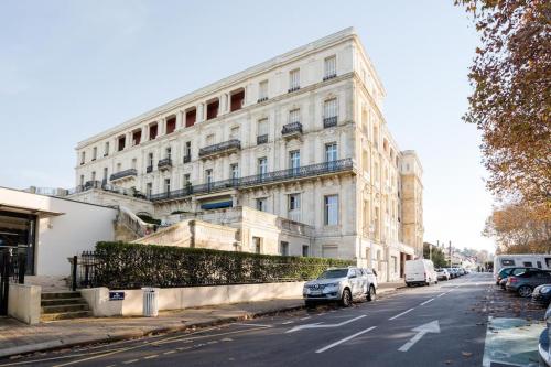 GRAND HOTEL - Magnifique appartement bord de plage Centrale
