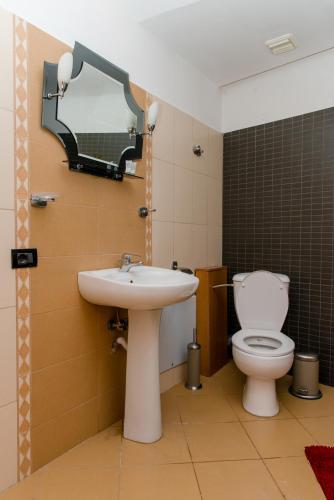 Gallery image of Hotel Blue Eye in Korçë