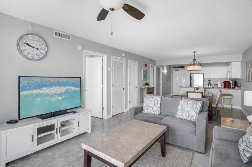 Pelican Beach Resort by Colasan photo 108