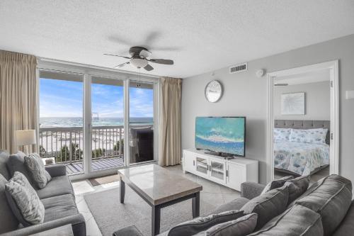Pelican Beach Resort by Colasan photo 104