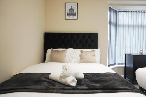 4 Bedroom, Sleeps 8, Free Parking, 5 mins from LFC, 15 Mins City Centre photo 22