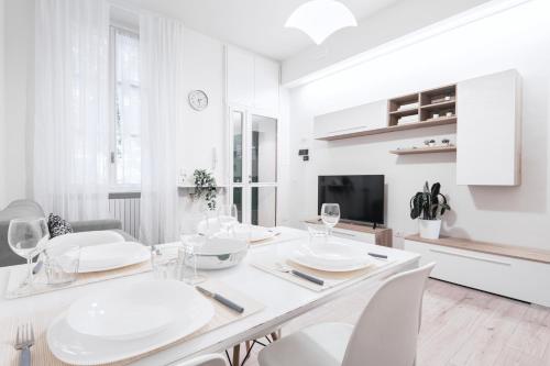 Easylife - Milano - Giusti 5 - Sarpi