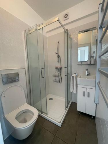 Tiny Apartment with Lake View Alsóörs 8226 Alsóörs, 24 Füredi utca kép - 3