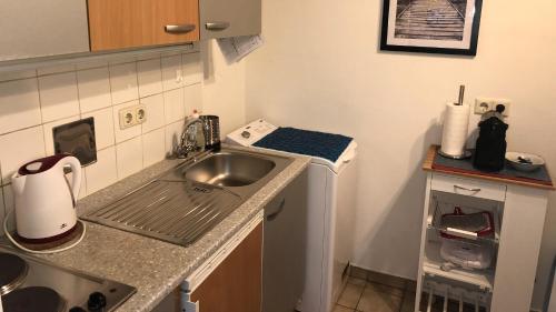 Studio in a Viennese traditional building, central location