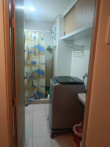 Η κουζίνα ή μικρή κουζίνα στο Vine Residences Condo Staycation in Novaliches Quezon City
