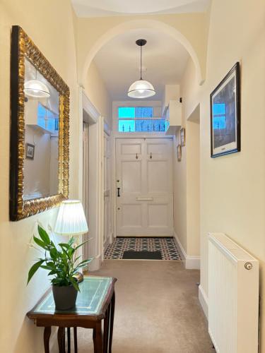 Cosy Georgian Flat photo 17
