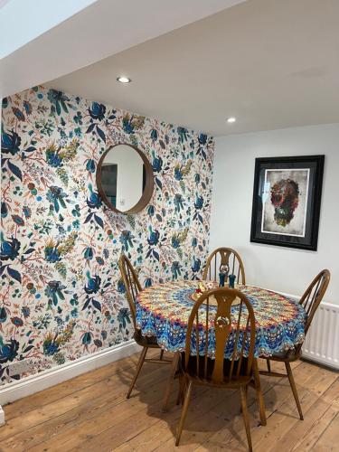 North Laine Sunny Cottage - PARKING available photo 12