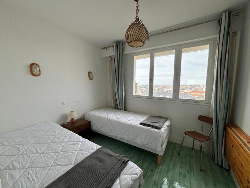 Appartement 3 pièces face plage avec terrasse et garage - Les Sables d'Olonne - FR-1-197-388