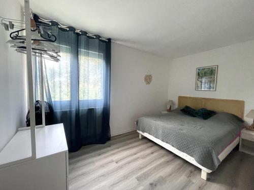Maison familiale à Arcachon : 3 chambres, jardin sous les pins, WIFI FIBRE, proche plage et centre